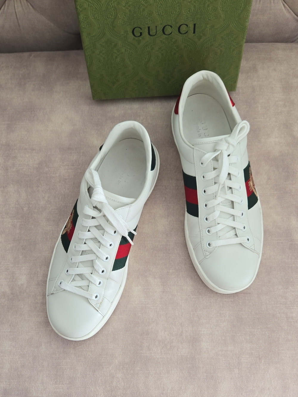 Gucci "New Ace Bee Embroidered" White Sneakers, Size 8.5 - Picture 2 of 13